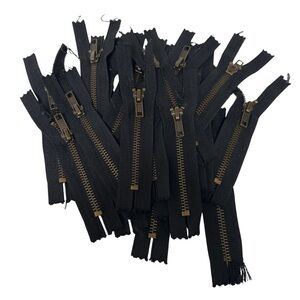 20 Heavy Duty Black 4” Metal Coil Closed End Zippers